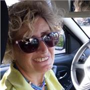 Laureata in giurisprudenza ed avvocato tributarista impartisce lezioni di diritto a studenti di ogni età